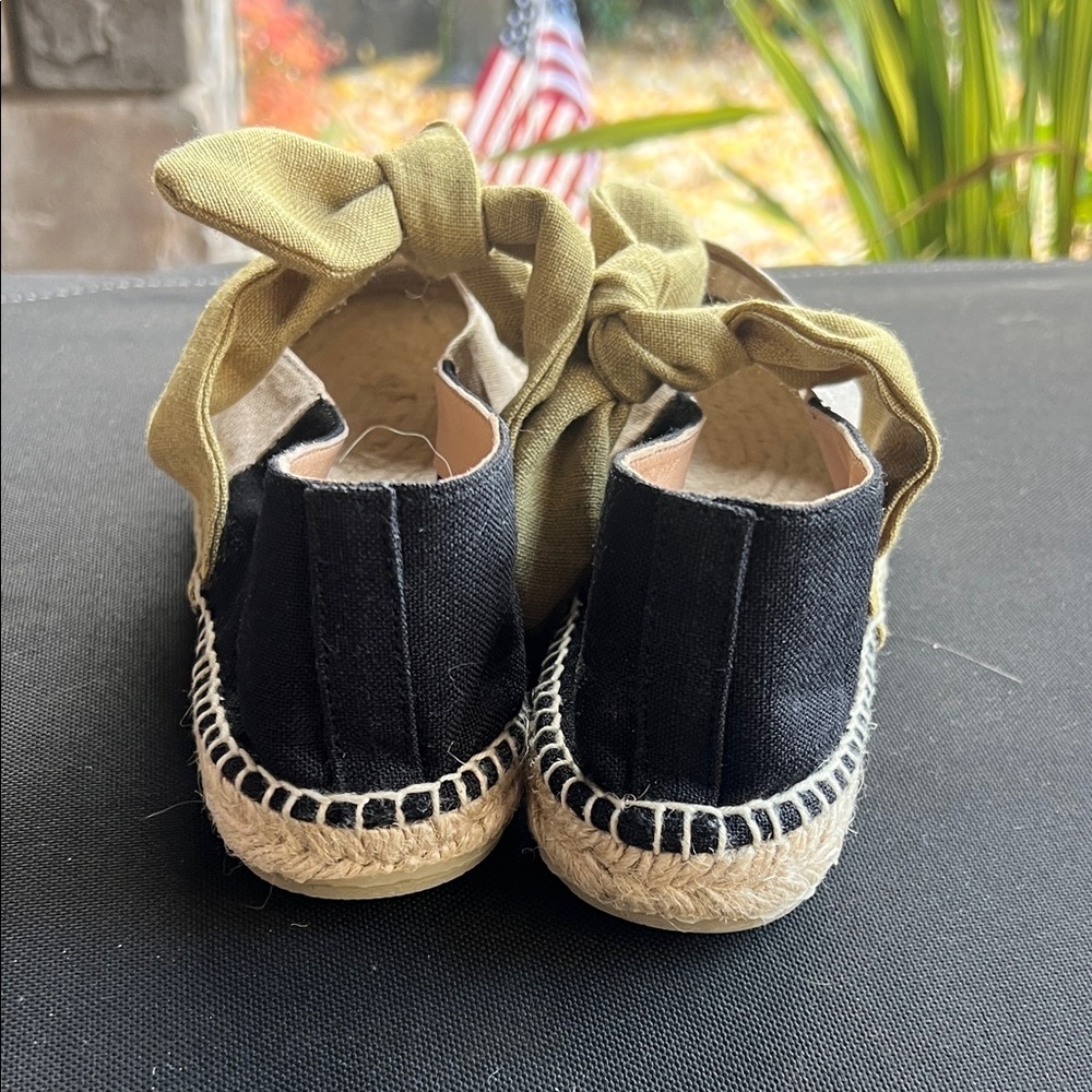Castaner Parker Black and Olive Espadrilles 38-7.5 Size Like New - Picture 5 of 6